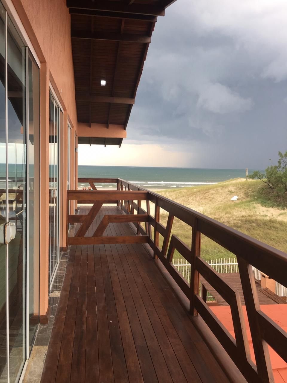 Casa à venda com 3 quartos, 290m² - Centro,Imbé