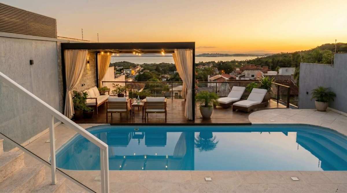 Casa à venda com 4 quartos, 550m² - Jardim Isabel,Porto Alegre