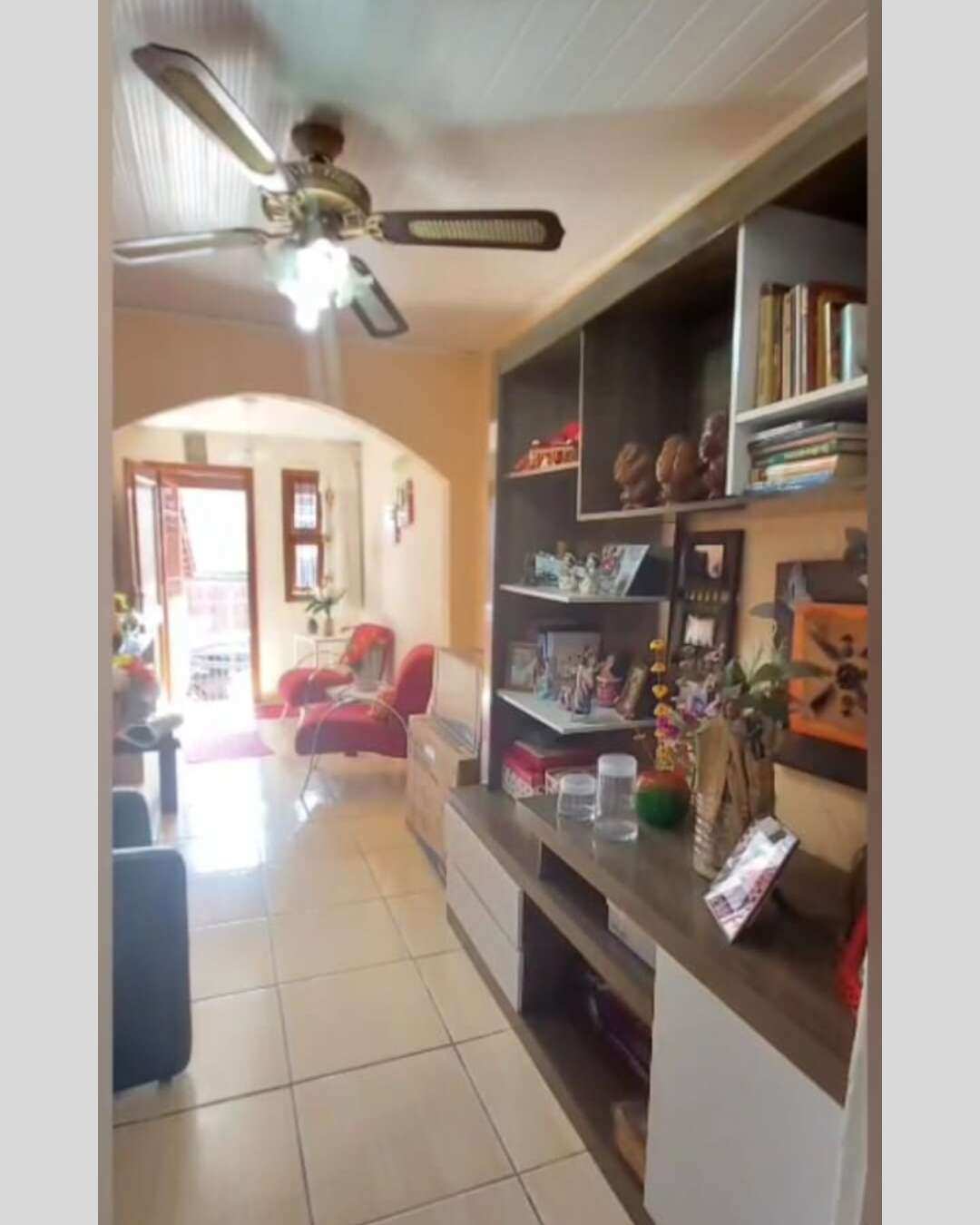 Casa à venda com 2 quartos, 110m² - Costa e Silva,Porto Alegre