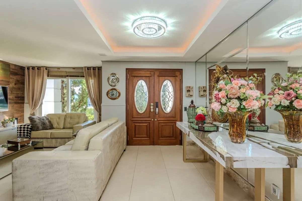  - Casa de condomínio à venda, no Terra Ville Golf Clube , 3 suítes com 592m² em Porto Alegre/RS