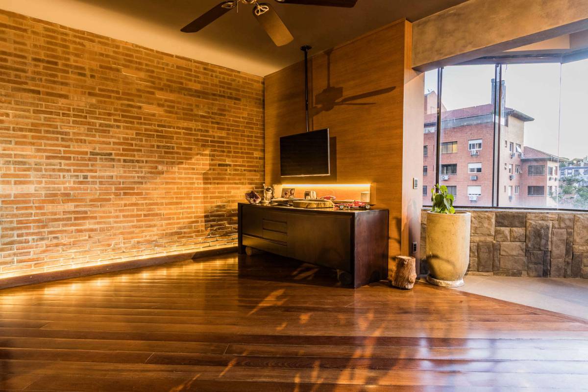  - Cobertura de Alto padrão  à venda com 3 dormitórios 356m²  e  4 vagas no bairro  Jardim Lindóia Zona Norte  em Porto Alegre